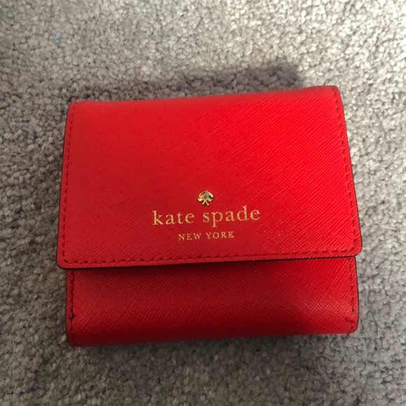 Red Kate Spade wallet - Picture 1 of 3